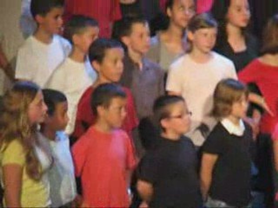 5. La Fontaine et l'Enfant (Chanson le Chêne et le Roseau)