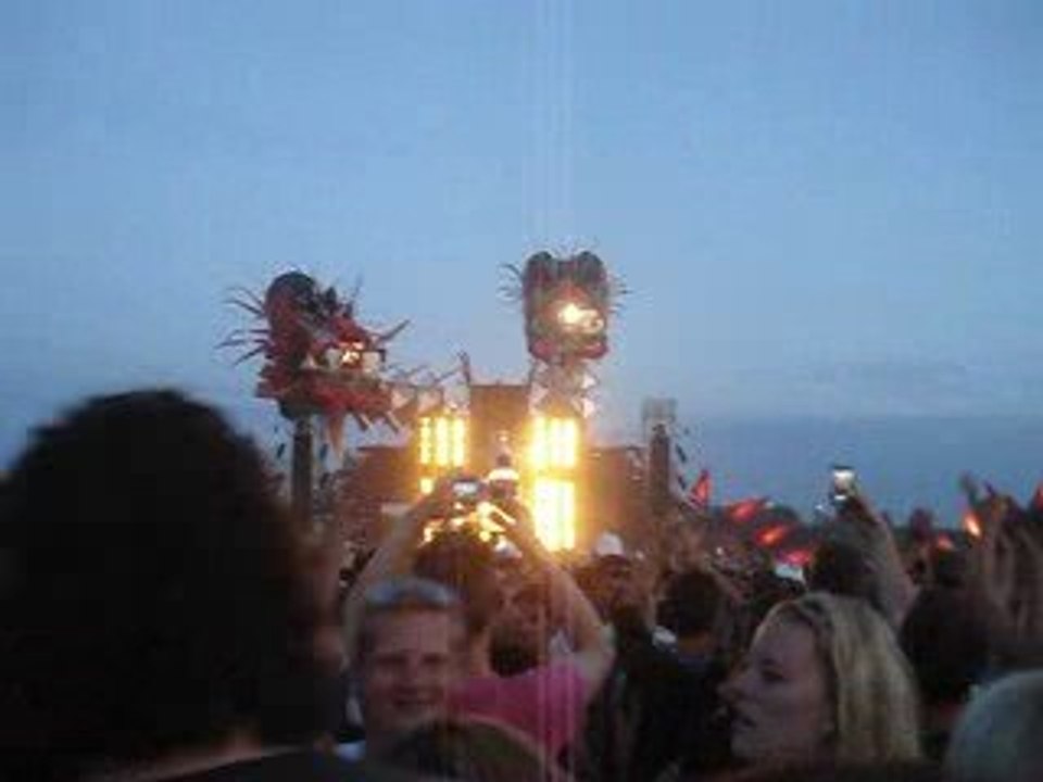 Headhunterz @ Defqon.1 2009 Mainstage