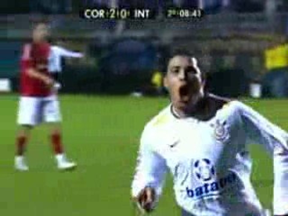 Ronaldo GOOOOL VS INTERNACIONAL !!!