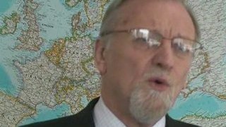 Gareth Evans, President and CEO of the International Crisis