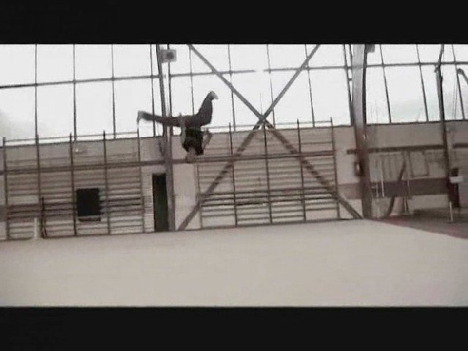 Chup Ludo sampler gym 2009