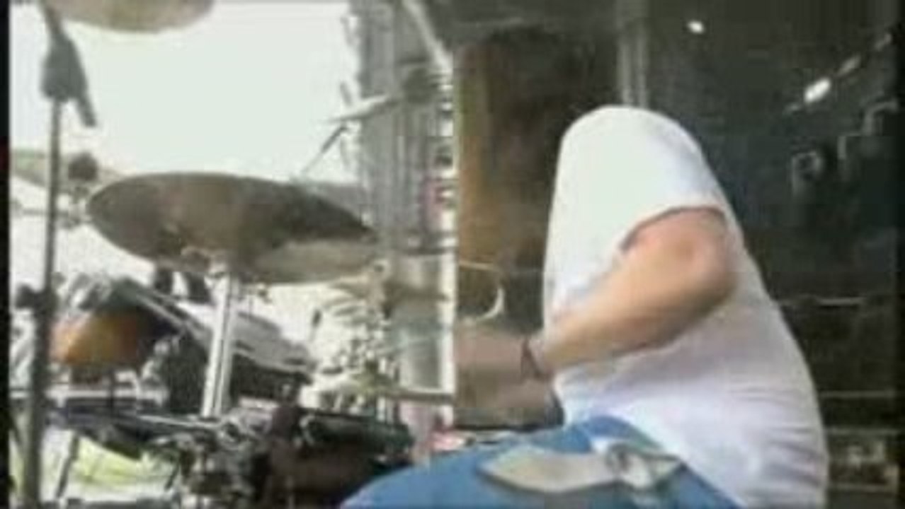 DevilDriver - "End Of The Line" live at download 2009