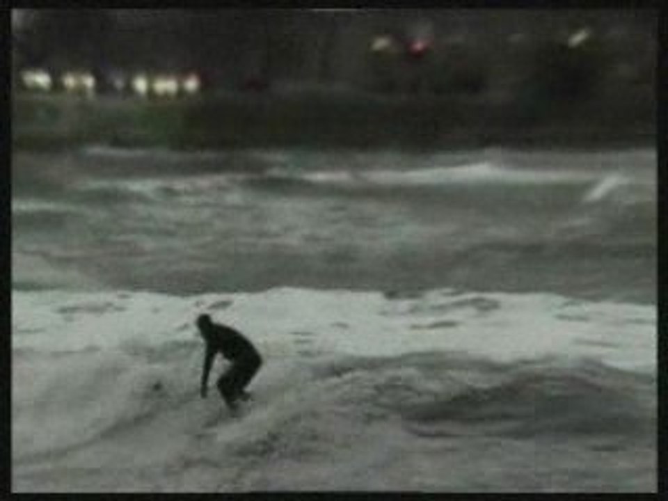 Dynamite Surfing QuickSilver