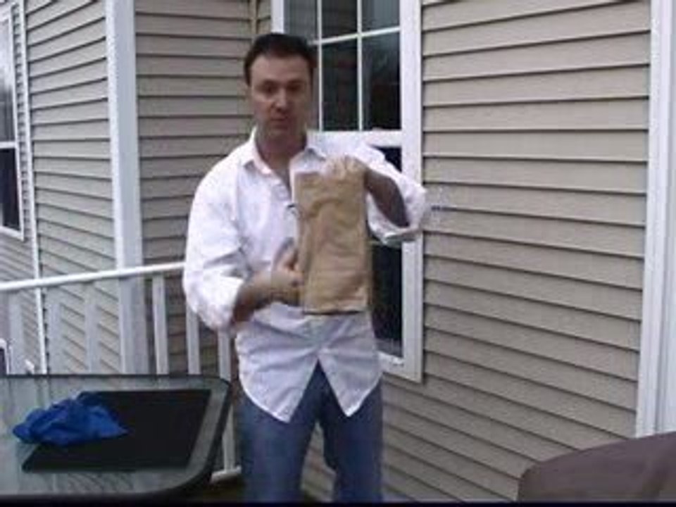 Model Bottle - Alex Lourido - Pub Trick