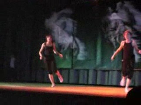 Choré funky (Annabelle, Anais, Céline &Léa) - Luxeuil 2OO9