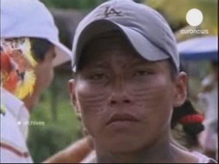 Le sang d'indiens d'Amazonie au Pérou