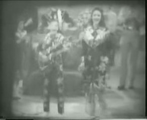 Larry & Lorrie Collins - Dance Sing Sing