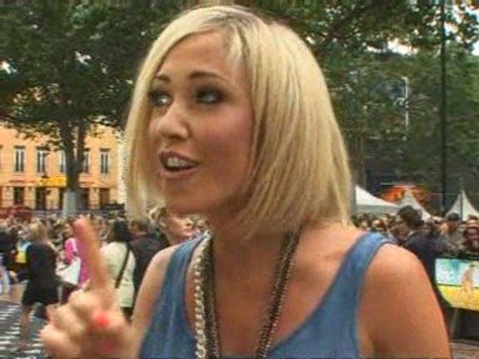 Housemates pass 'Ole Bamboo' task on Big Brother