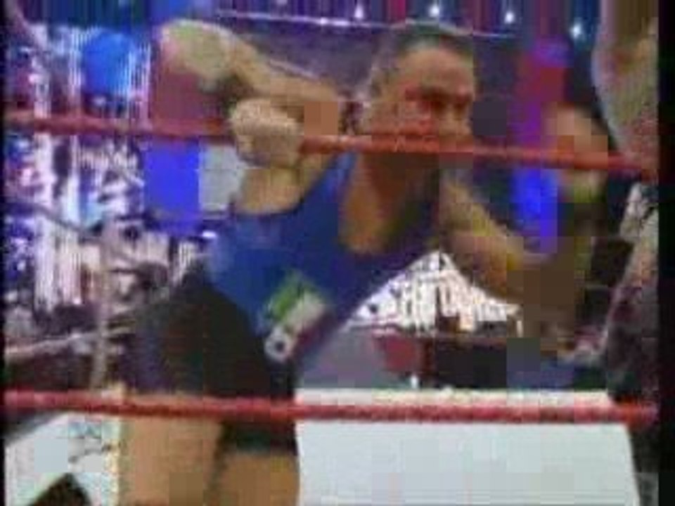 Superstars Santino Marella vs Chavo guerrero
