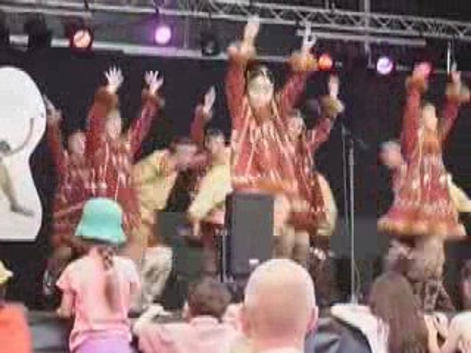 Move KAM dance