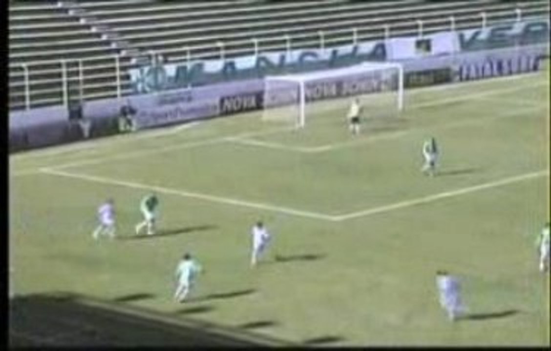 Alex Moraes Defender 1988