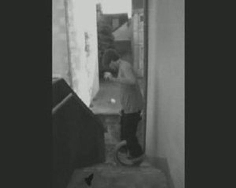 mono2