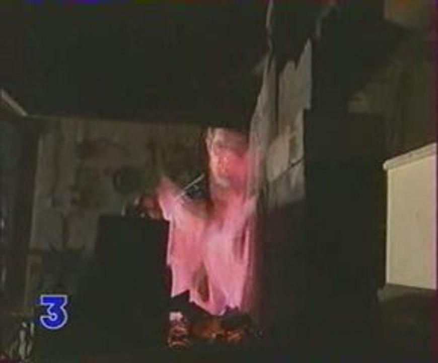 Christian Moretti . du minerai a la lame_clip2