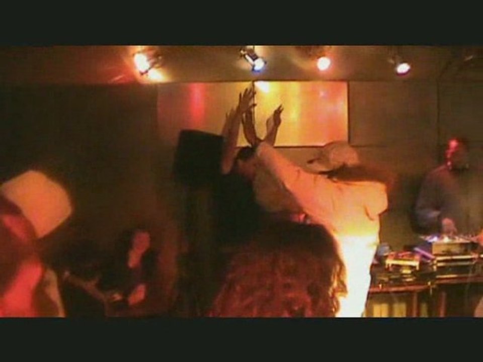 Bienvenue dans mon monde au café des sport