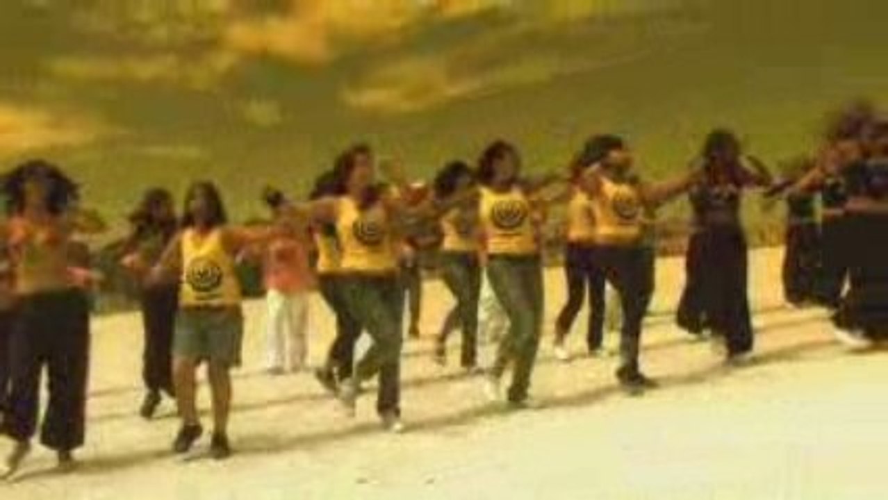 BIENTÔT SUR VOS ECRANS " LE CLIP HELLA DECALE "