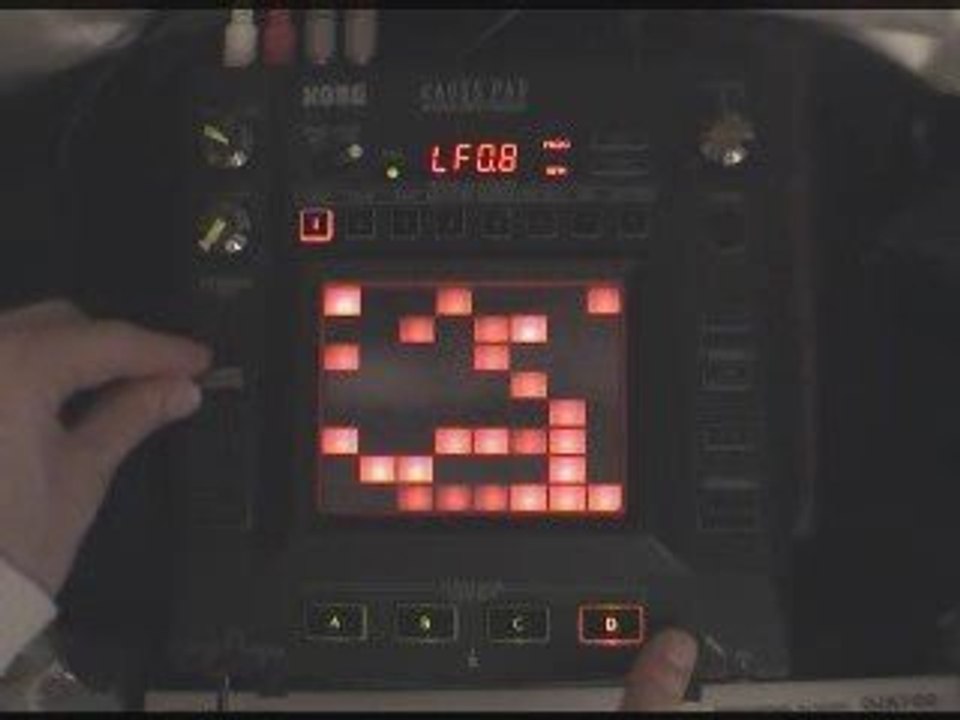 Demo Dj Mix with KP3 Kaoss Pad by Simon Sanely