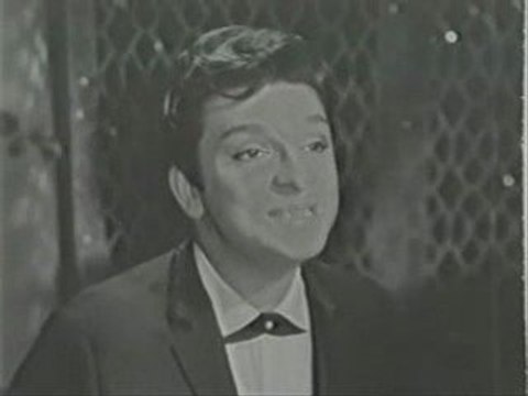 zeki müren ve türkan şoray aşk nedir bilmez misin ???