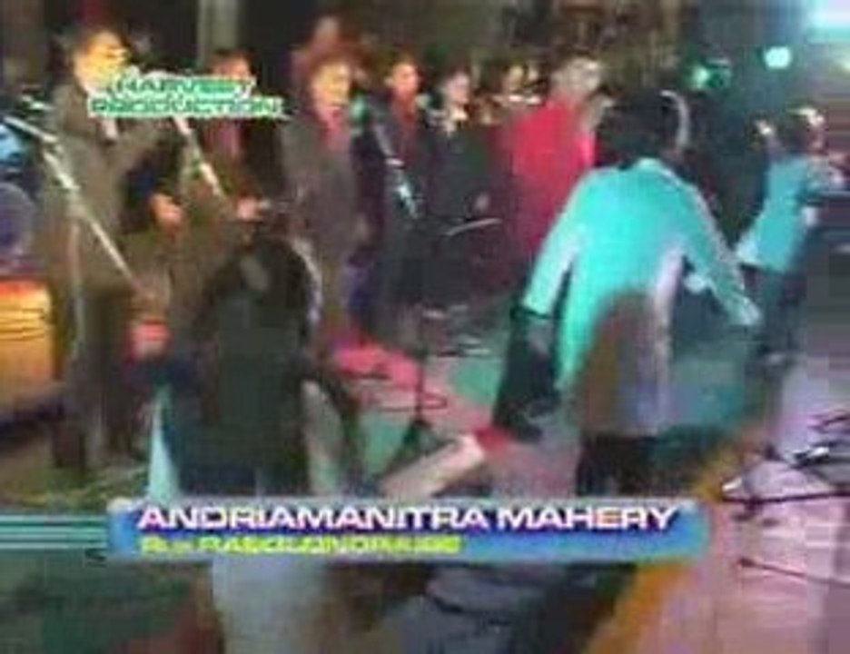 Andriamanitra mahery Rija Rasolondraibe Mahamasina