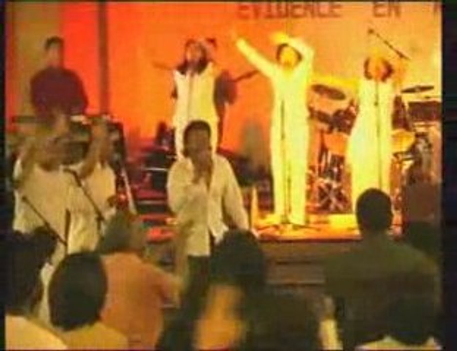 Hiderako anao Rija Rasolondraibe en live