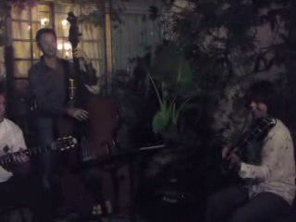 François Arnaud "Les Yeux Noirs"