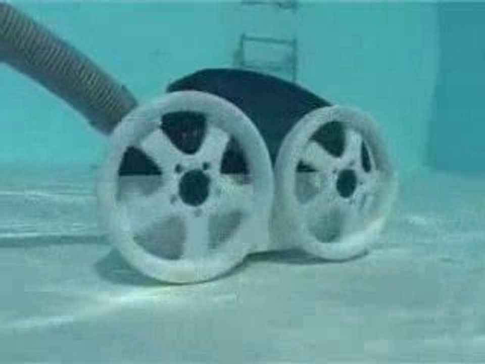 Robot nettoyeur piscine hydraulique POLARIS 340 VigiPiscine