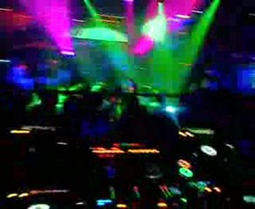French Government vs Daft Punk - Disco Harder LIVE