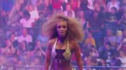 Alicia Fox Titantron