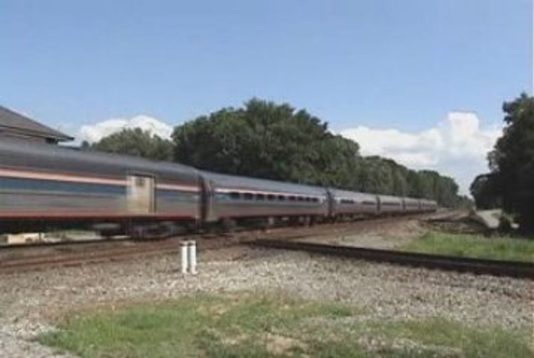 Amtrak P080