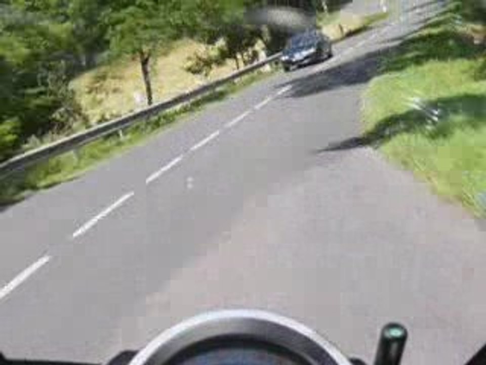 Mon 1 er montage vidéo FJR vers Monestié