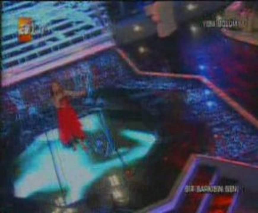 dönülmez akşamın ufkundayım