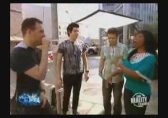 Idol Tonight & Idol Extra - Adam Q & A clips