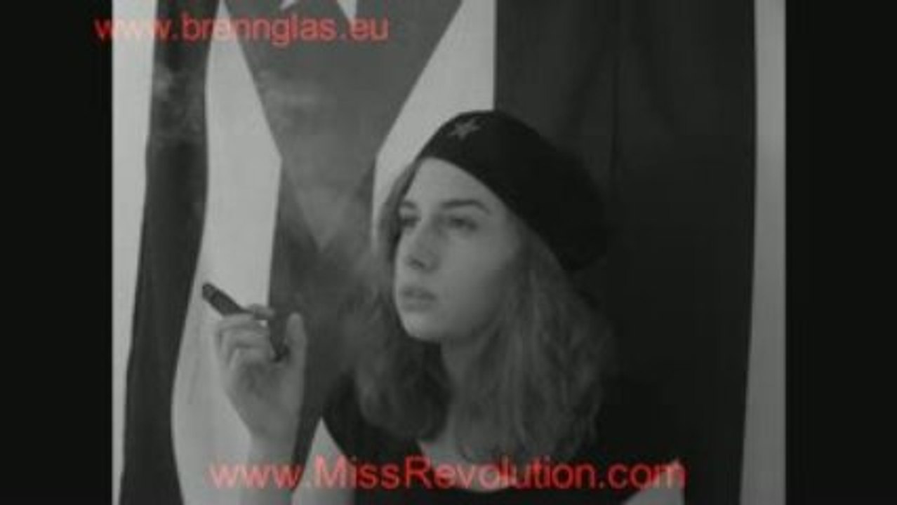 chan chan Cuba Habana - Miss Revolution Art Studio