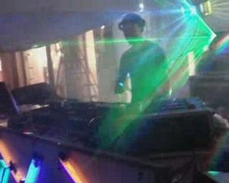 FETE DE LA MUSIQUE NANCY 2009 AKKROS DJ TRABH IN THE MIX