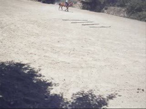 22.06.06 : Barre au Sol : Sautage de Barre