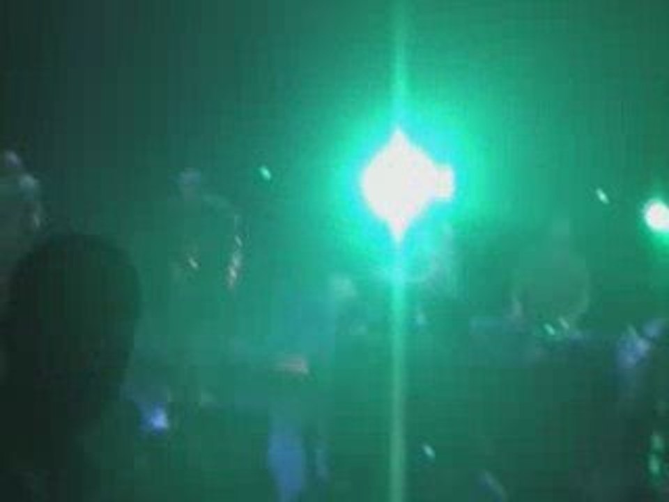 Laurent Garnier " Acid Eiffel" (live @ Bataclan)