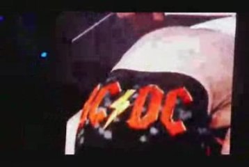 AC DC STADE DE FRANCE part 2 of 4  - 12 06 2009