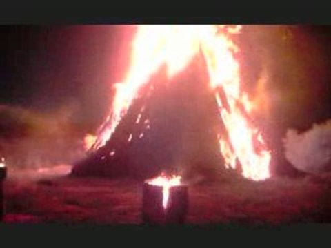 feu de la saint jean 2009 a still