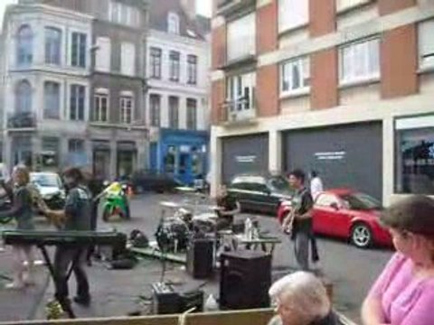 Paranoxe - The Hand That Feeds (Nine Inch Nails Cover)