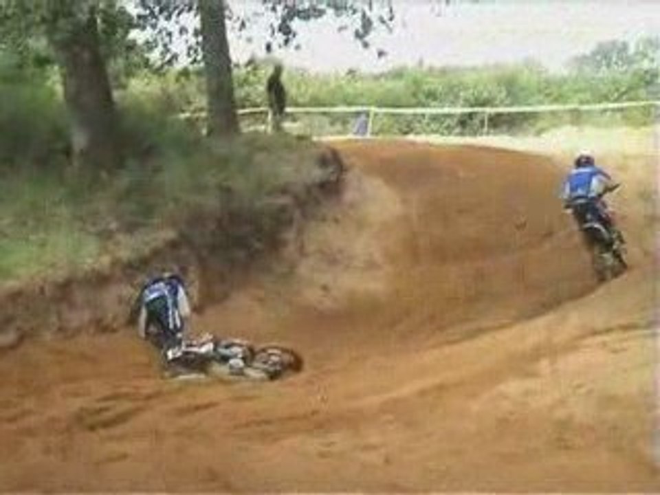 Motocross éducatif toucy 210609