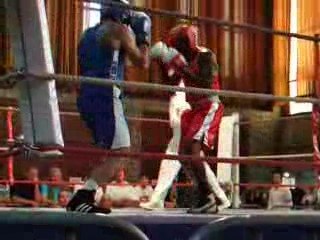 COMBAT DE BOXE  LA RAGE