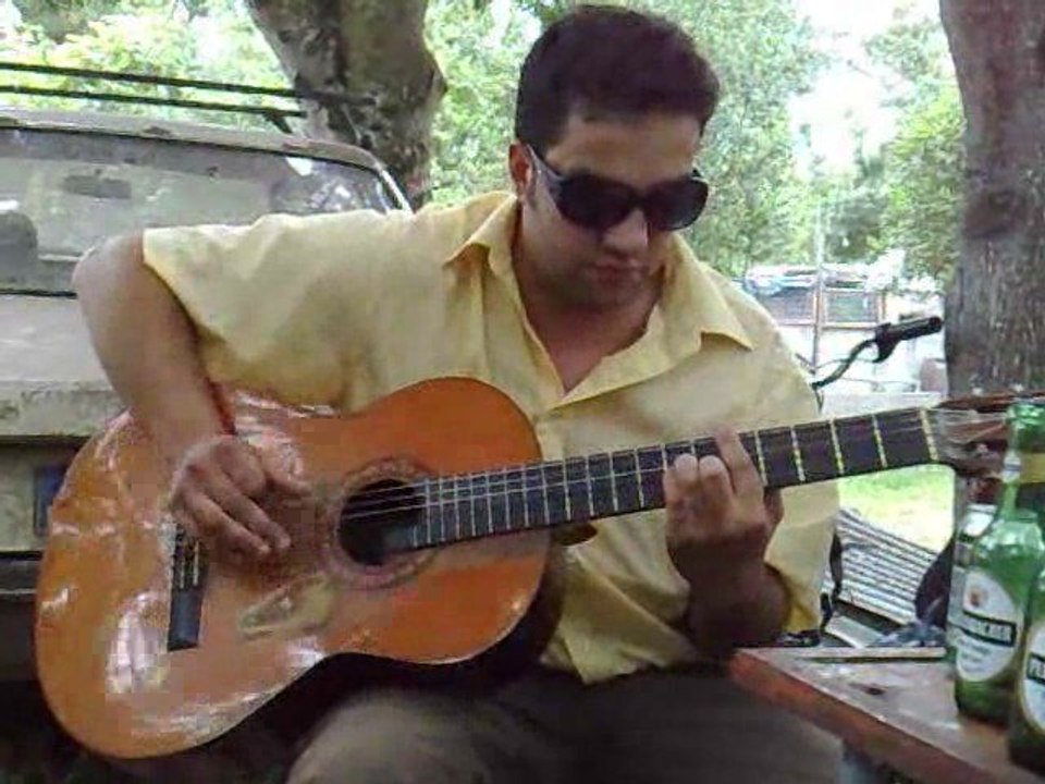 Abdel  où LE BLUES DU BLEU BLEU à TOULOUSE