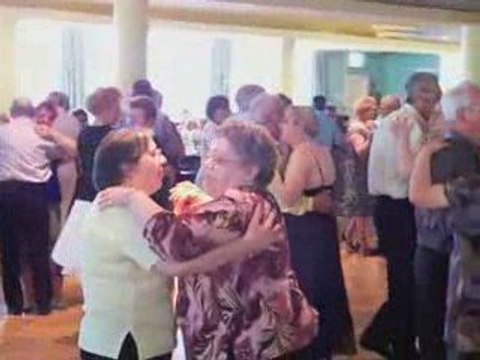 Hautmont : repas en musique pour les aînés