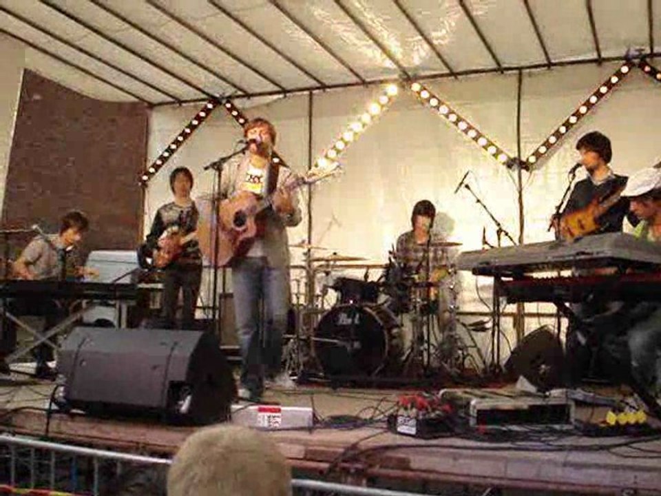 Saint-Just: The Nightingales en concert