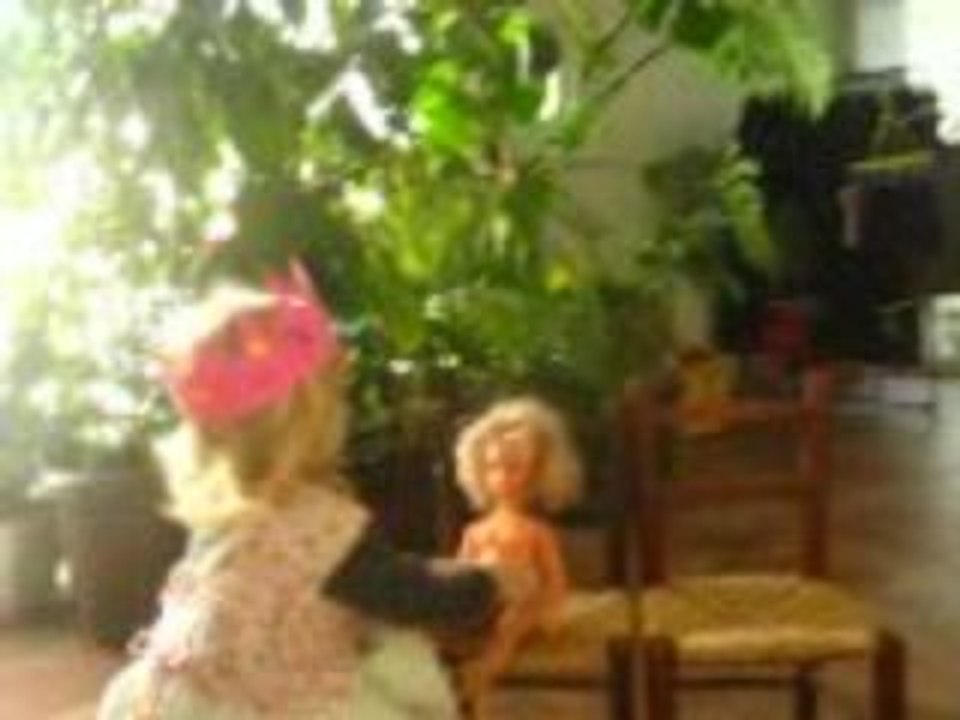 Elléa et bla bla bla et bla bla bla (suite et sans fin)