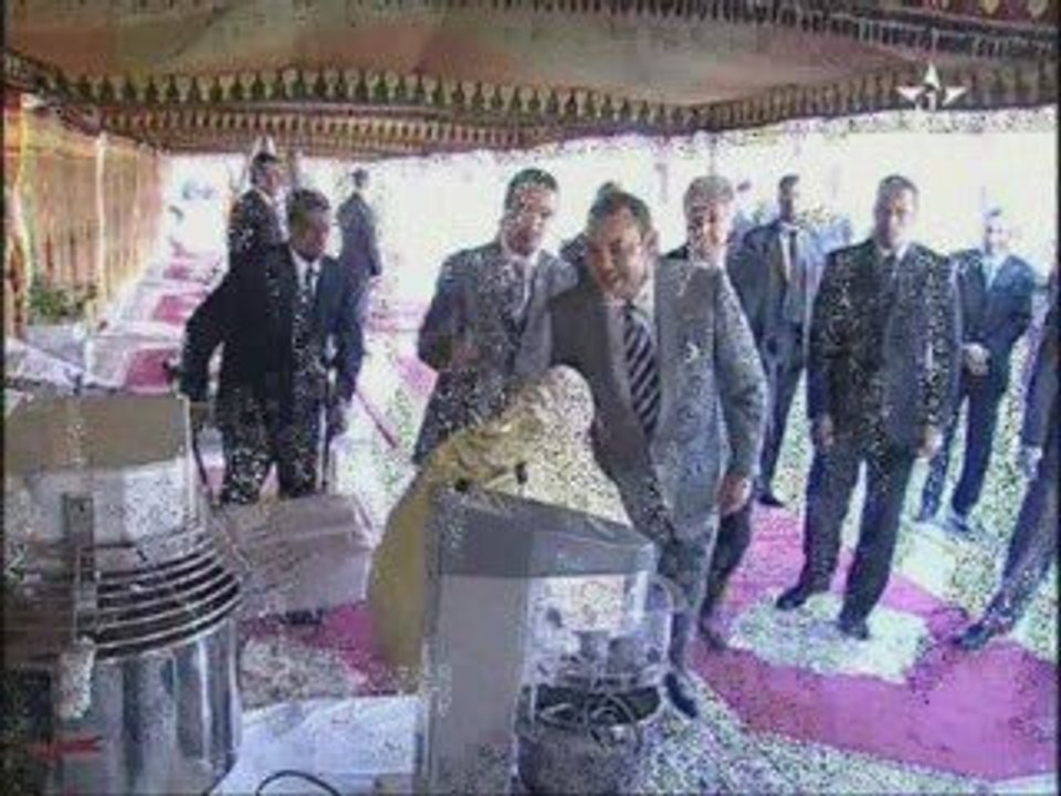 SM Mohamed 6: un sage roi qui pense à tout le Peuple.