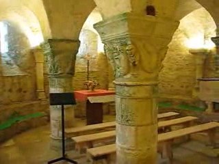 crypte de saint-Parize-le-Châtel (Nièvre)