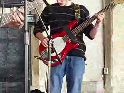 Mad Staff. Are you gonna be my girl - Jet