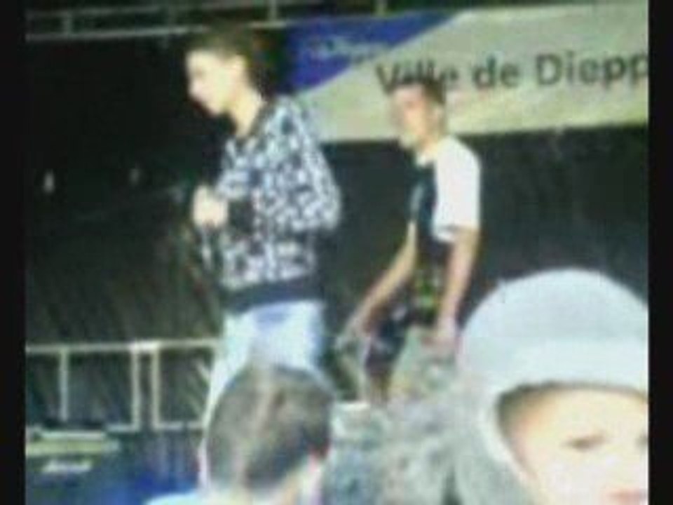 concert la gloutte fete de la musik  2009