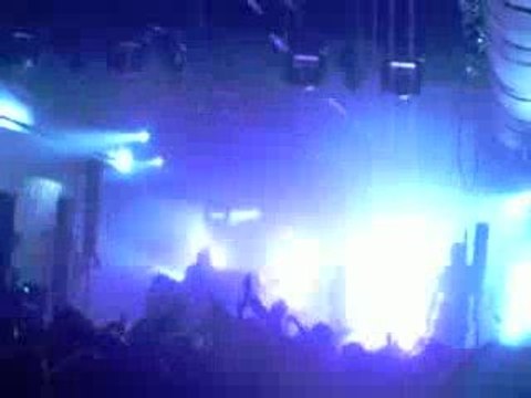 Air war Crystal Castles