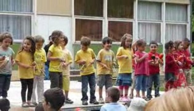 Kermesse 2008-2009 Maternelle Moyenne Section Colombière